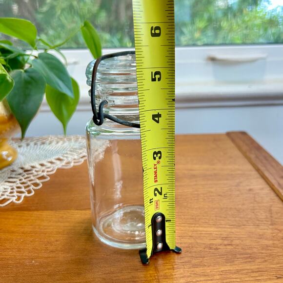 Vintage Clear Glass Wire Bale Jar – Apothecary Cotton Ball Jar - Picture 8 of 9